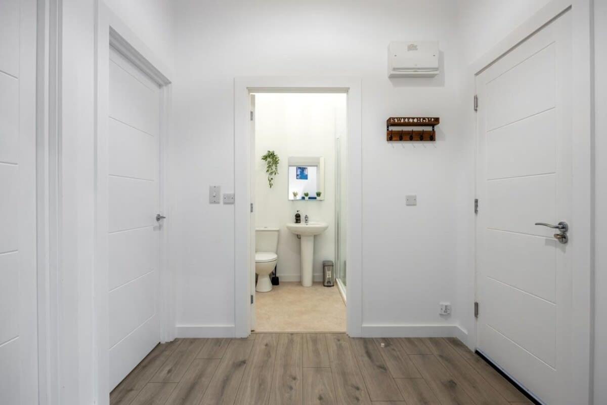 Contemporary 2 Bed Apartment -Belfast East Village Zewnętrze zdjęcie